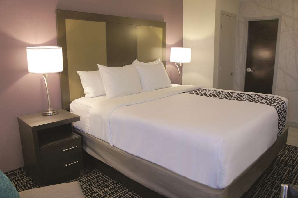 מלון La Quinta By Wyndham Colorado Springs North חדר תמונה
